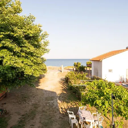 Agatha House 3*